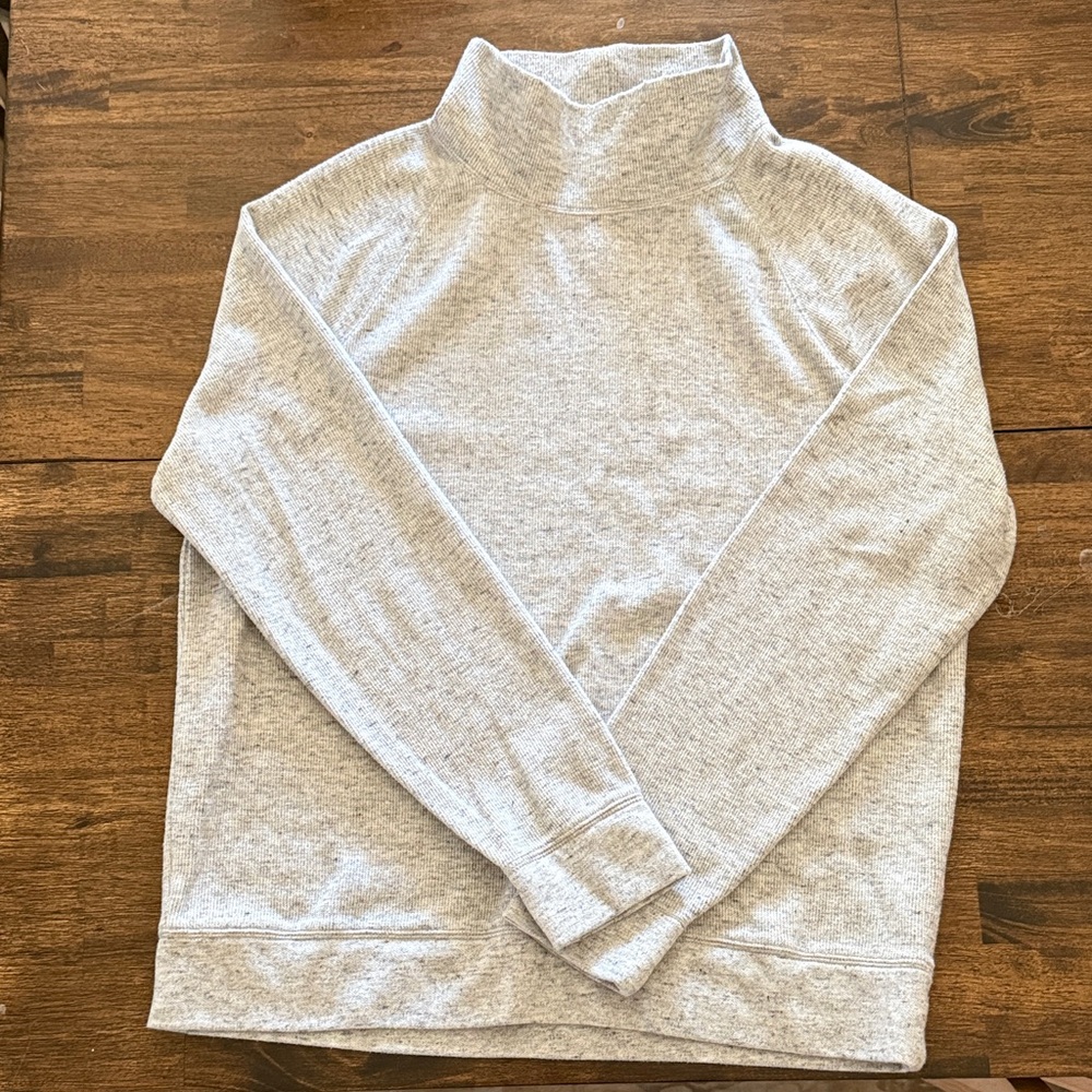 Banana Republic Light Gray Turtleneck Sweater